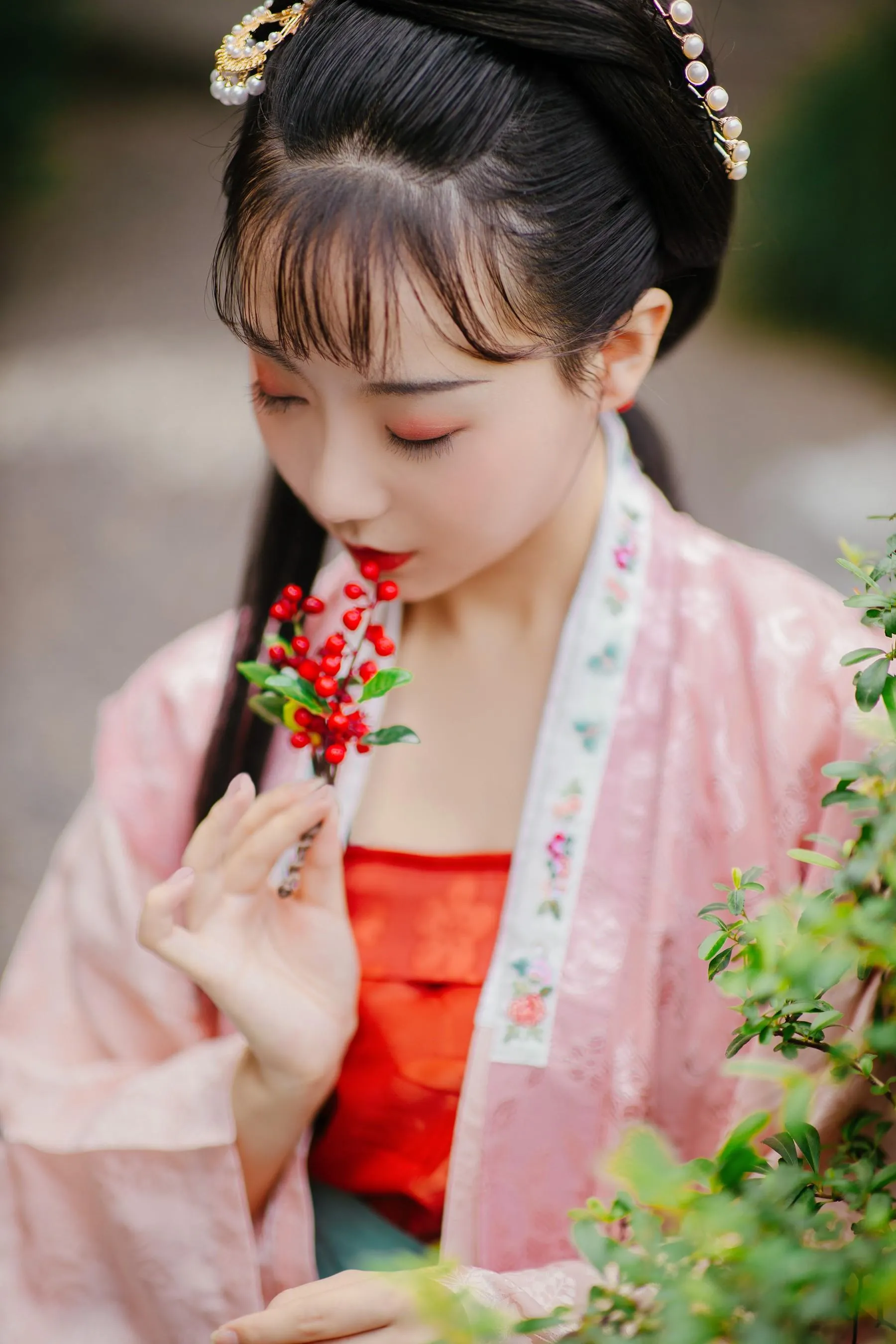 [YITUYU艺图语]2022.02.21 锁清秋 简森_Red [25P]插图5